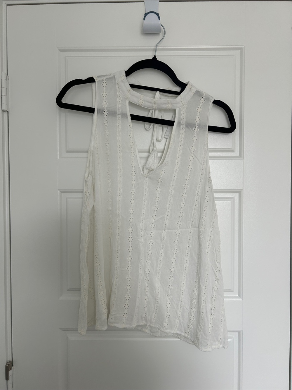 Lush White Eyelet V-Neck Tie-Back Camisole